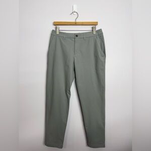 Lululemon ABC Slim-Fit Trouser *Warpstreme Silver Drop Size 31x27.5 Gray